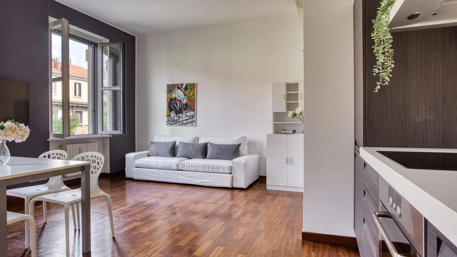Just Urban Stays - Delightful Apartment - Porta Romana Milan Italy
